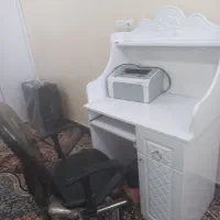 میز تحریر و صندلی