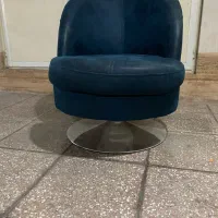 مبل تکی گردون سرمه ای دو عدد صندلی صورتی دو عدد