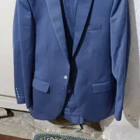 کت و شلوار دارد دنوست