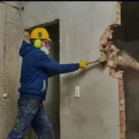 خدمات تخریب وشیارزن وکندن جای لوله فاضلاب وبرق .|خدمات پیشه و مهارت|سیریک, |دیوار