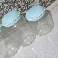 تعدادی وسیله  خورده ریز آشپزخانه