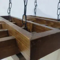 لوستر چوبی چهار شاخه سالم بدون خط و خش|لوستر و چراغ آویز|اهواز, زرگان|دیوار