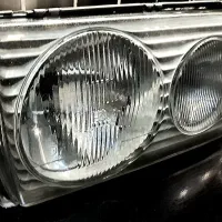 چراغ جلو بنز اطاق ۱۲۳ دانشجویی چپ وراست