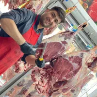 استخدام 2نفر. برای قصابی.. فقط زنگ بزنید