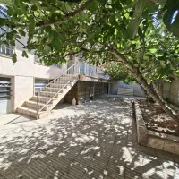 ویلایی-دو-طبقه-325-متری-ابتدای-خیابان-امیرکبیر