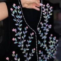 منجوق دوزی و ملیله دوزی.