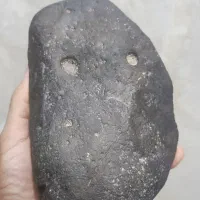 دو عدد سنگ مشکوک به شهاب (سنگ خاص)