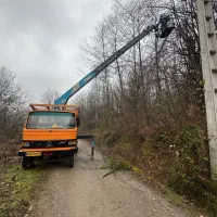 جرثقیل خاور خدمات شبانه روزی سبد ادمبر