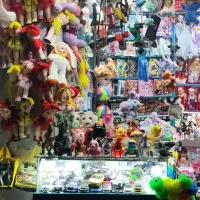 فروشنده اسباب بازی نیازمندیم