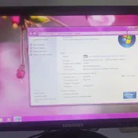 کامپیوتر دانشجویی به همراه مانیتور