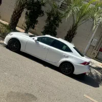 لکسوس is250fsport v6