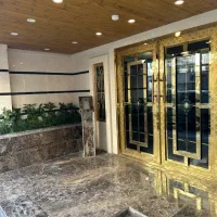 مغازه-تجاری-ملکیت-و-سرقفلی-با-دو-پارکینگ-سندی