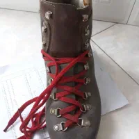 کفش کوهنوردی اورجینال