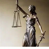 فرصت همکاری استراتژیک با وکیل پایه یک (یزد)