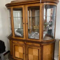 ویترین دو تیکه