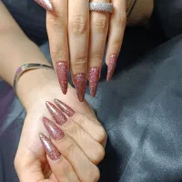 خدمات ناخن|خدمات آرایشگری و زیبایی|قم, باغ شریفی|دیوار