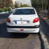 پژو ۲۰۶ صندوقدار sd اتومات مدل ۱۳۹۰