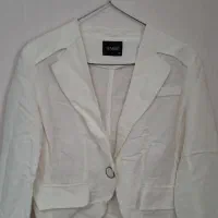 کت تک سفید|لباس|رشت, امین الضرب|دیوار