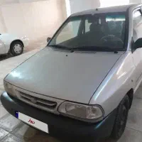 پراید نقره‌ای مدل ۸۵