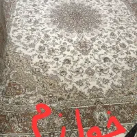 فرش کرم رنگ