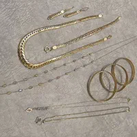 طلا پنجاه بالای تابلو