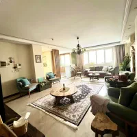 ۱۰۵متر فول تاپ لوکیشن