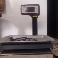 ترازوی دیجیتال 50 کیلویی محک