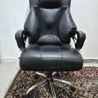 فروش صندلی اداری چرم و فلز