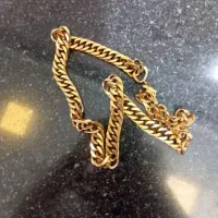 گردنبند و مچ بند