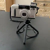 دوربین آنالوگ canon PRIMA SUPER 135 N با سه پایه