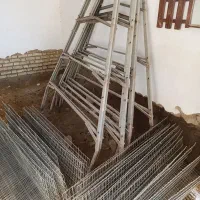 432سر قفس مرغ تخمگذار هرمی