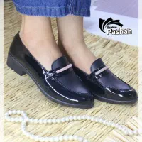 کفش|کیف، کفش، کمربند|قم, آزادگان|دیوار