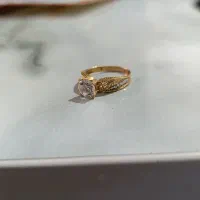 انگشتر تک نگین در حد نو فروش فوری