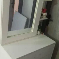 میز لوازم آرایشی نو