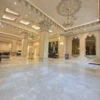 نیاوران۱۵۰متر۳خواب/۲پارکینگ/فول مشاعات/کلیدنخورده