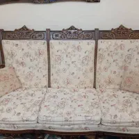 مبلمان نه نفره با میز وعسلی ها