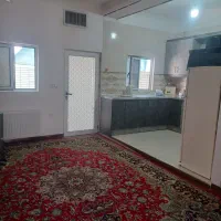 سوئیت   طبقه سوم  دلباز  و شیک|اجارهٔ کوتاهمدت آپارتمان و سوئیت|یزد, |دیوار