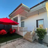 ویلا۳۰۰متر سه خواب مدارک کامل.ولی اباد