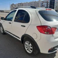 کوییک R سفید مشکی  مدل ۱۴۰۰