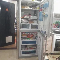 یخچال فیریزر فروزان نقره ای سالم وتمیز