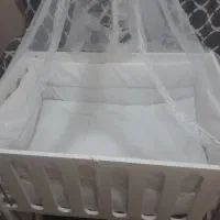 گهواره بچه|تخت و سرویس خواب|خوی, |دیوار