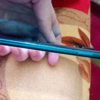 گوشی فروشی در حد نو در حال استفاده|موبایل|دلگان, |دیوار