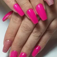 *ترمیم ناخن *210* قیمت باورنکردنی* برای ناخن و مژه