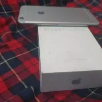 اپل iPhone 6s Plus با حافظهٔ ۶۴ گیگابایت