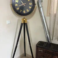 ساعت ایستاده