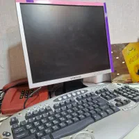مانیتور و کیبورد و موس