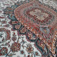 یک سری وسایل خانه فروخته می شود