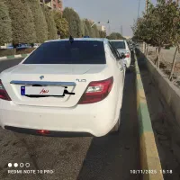 دنا پلاس سفید|خودرو سواری و وانت|فردیس, شهرک ۱۱۰|دیوار