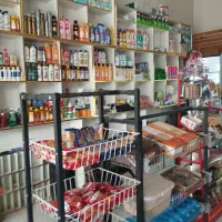 مغازه سوپر مارکت واگذار میگردد با تمامی اجناس|فروشگاه و مغازه|کاشمر, |دیوار