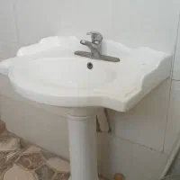 روشویی سرامیکی جنس درجه یک|لوازم سرویس بهداشتی|شوش, |دیوار